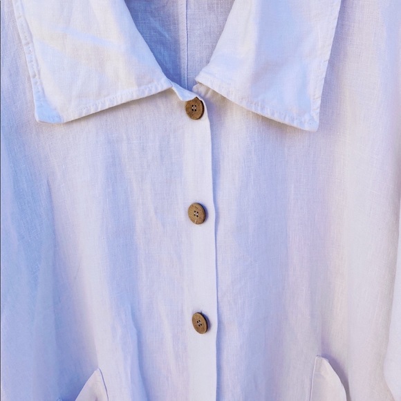 COPY - Vintage 💫 White Linen Oversized Jacket - Picture 4 of 6